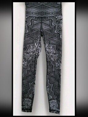 Lululemon Wunder Under High-Rise Tights in a black and white floral pattern